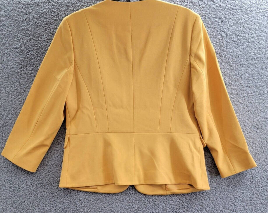 Kasper Collarless Open-Front Long-Sleeve Jacket Women's M Golden Signature Solid