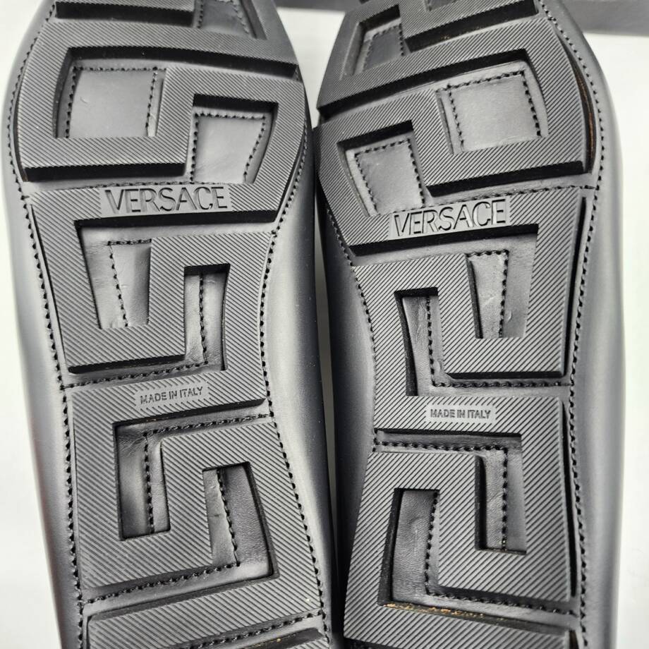Versace La Medusa Driver Loafers Men's 45/12US Black/Gold Medusa Plaque Slip On