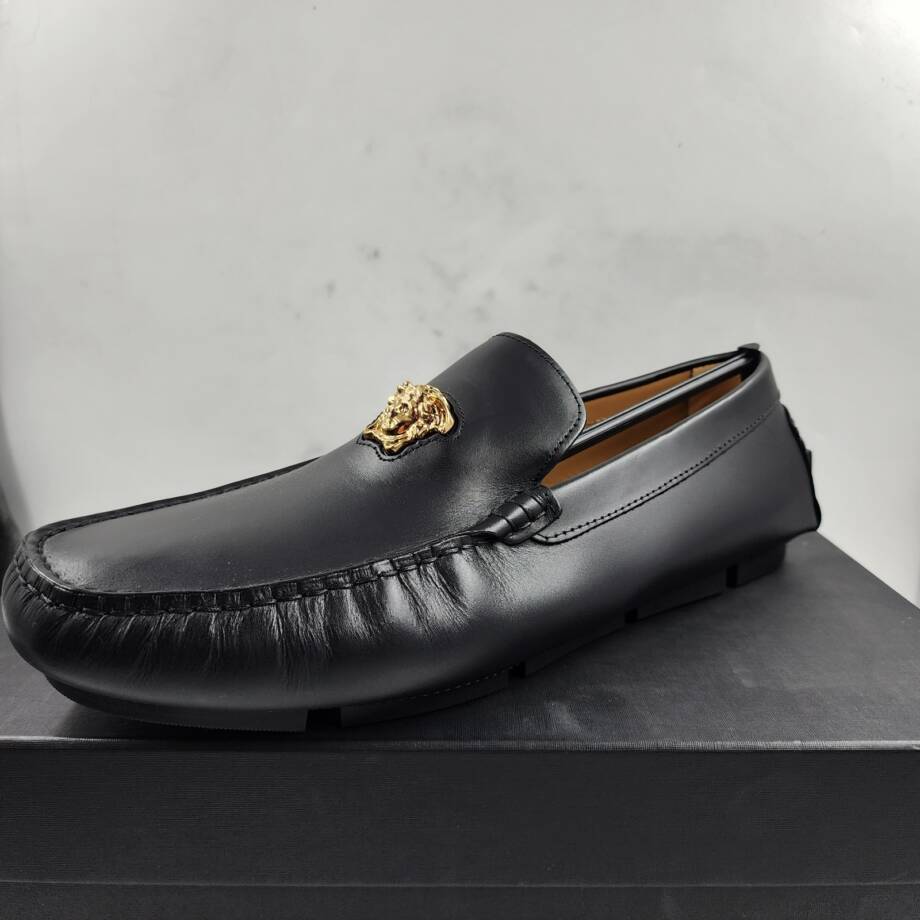 Versace La Medusa Driver Loafers Men's 45/12US Black/Gold Medusa Plaque Slip On