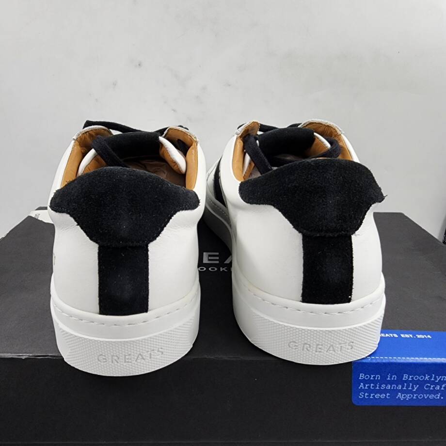 GREATS Royale 2.0 Lace Up Leather Sneakers Men's 8 White/Black Logo Round Toe