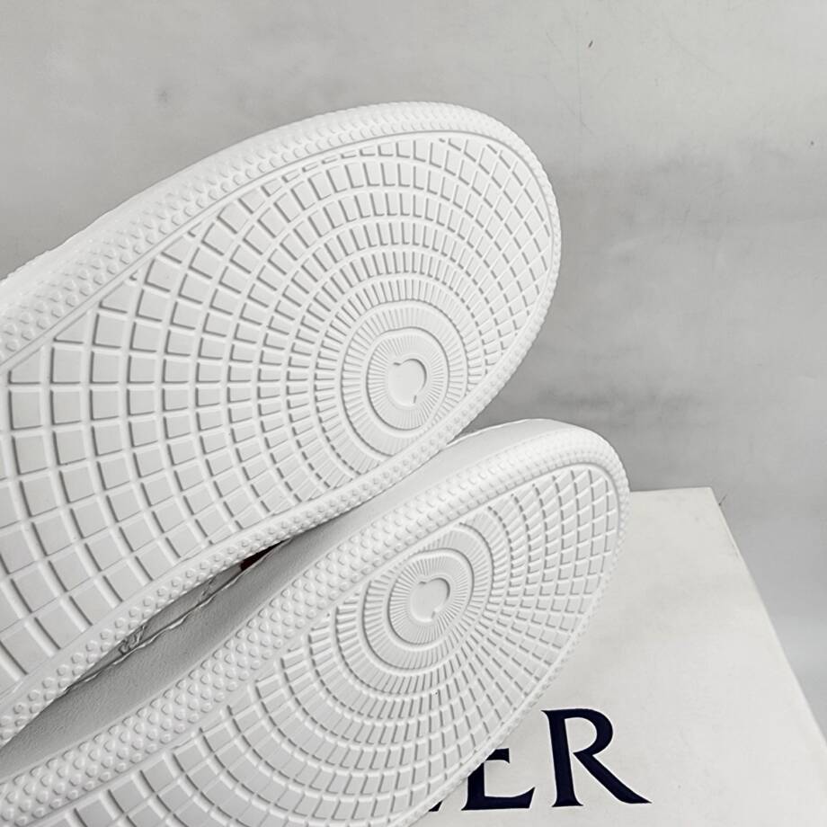 Moncler Monaco Low Top Sneakers Men's 39.5/6.5 US White Multi Round Toe Lace Up