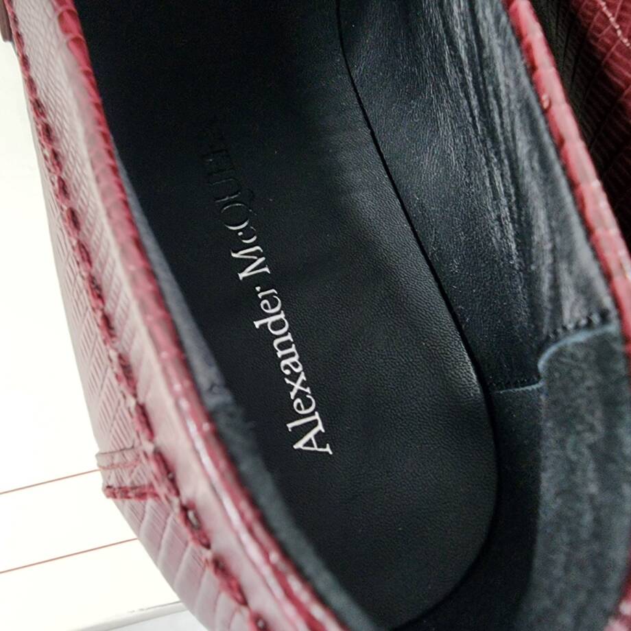 Alexander McQueen Croc Embossed Apron Toe Loafers Men's 42/9US Burgundy Slip On