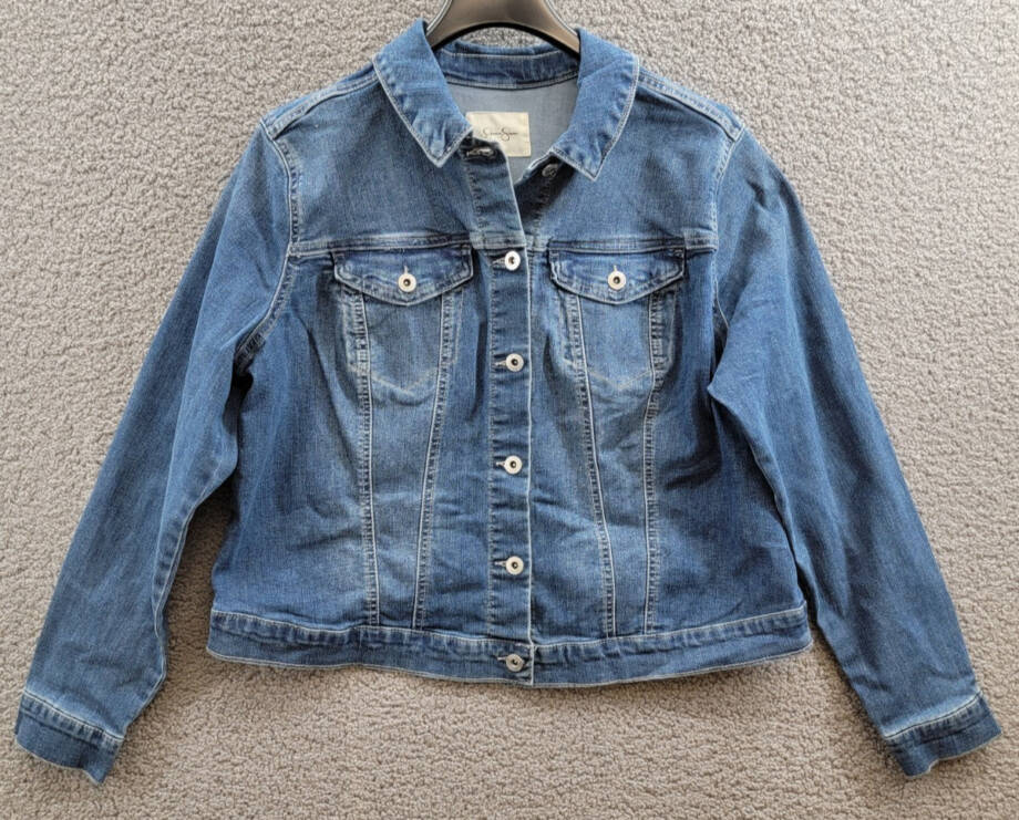 Jessica Simpson Trendy Plus Pixie Long Sleeve Denim Jacket Women's 1X Mercer
