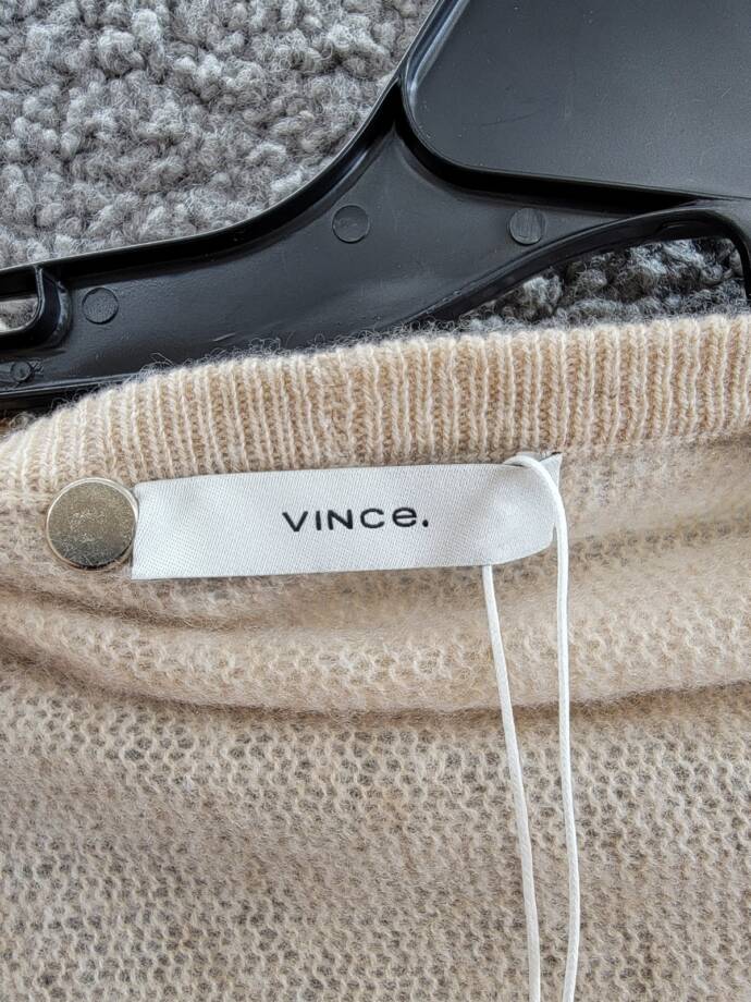 Vince Cashmere Featherweight Triangle Wrap Women's One Size Oak Ribbed Edge