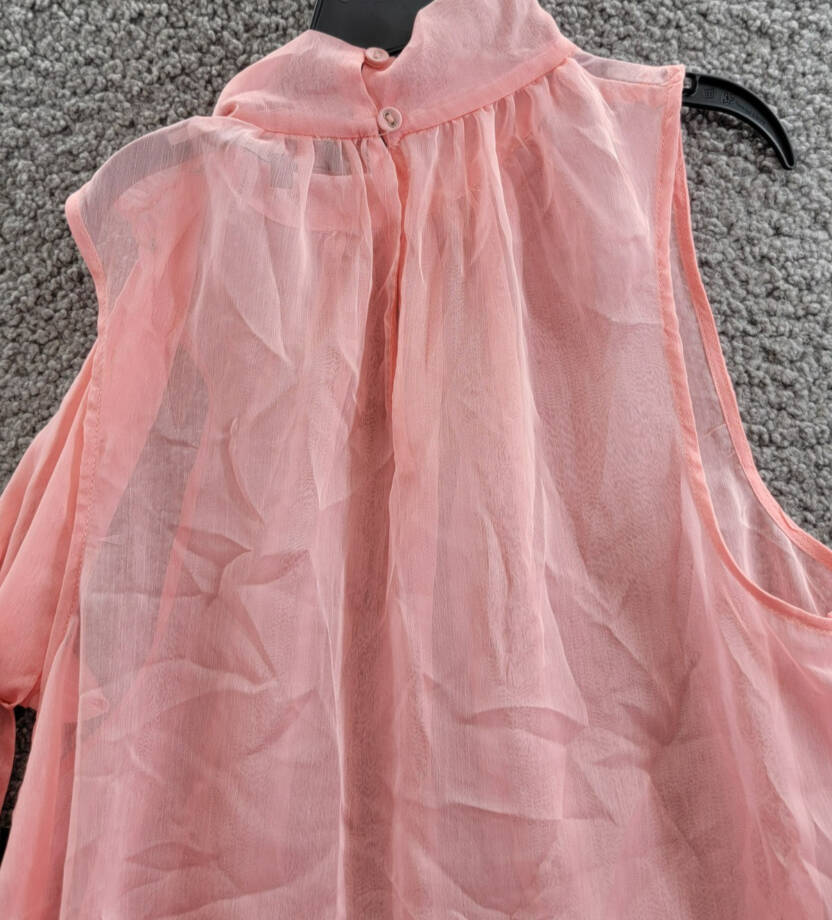 1.STATE Sleeveless Tie-Neck Halter Blouse Women's XS Rose Gauze Button Closure