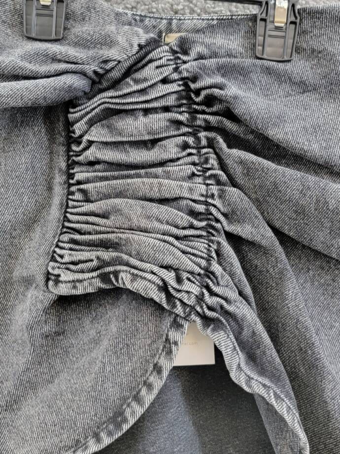 The Mannei Wishaw Ruched Denim Skirt Women's 36 Gray Heather Back Zip Closure