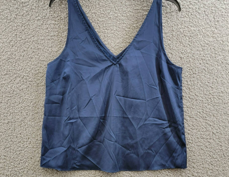 Generation Love Dallas Chain Trim Tank Top Women's M Oxford Navy Sleeveless