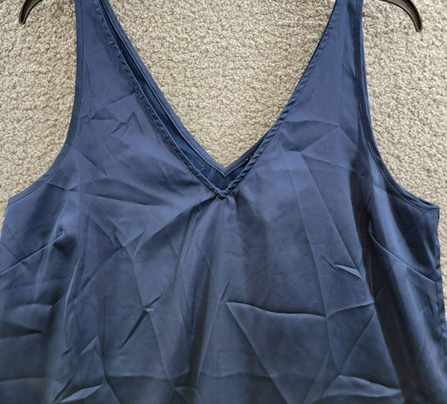 Generation Love Dallas Chain Trim Tank Top Women's M Oxford Navy Sleeveless