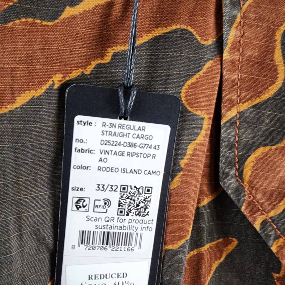 G-Star Raw Printed Straight-Fit Cargo Pants Men's 33/32 Rodeo Island Button Zip