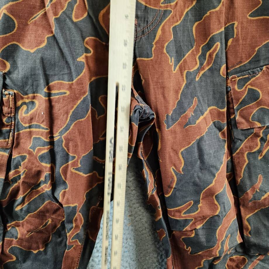 G-Star Raw Printed Straight-Fit Cargo Pants Men's 33/32 Rodeo Island Button Zip