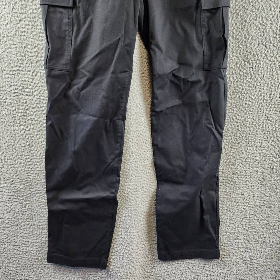 Theory Straight Twill Cargo Pants Men's 30 Black Side Pockets Button Zip Closure