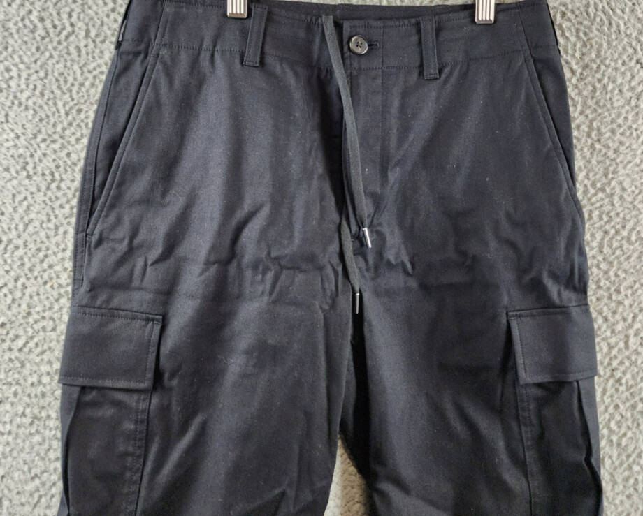 Theory Straight Twill Cargo Pants Men's 30 Black Side Pockets Button Zip Closure