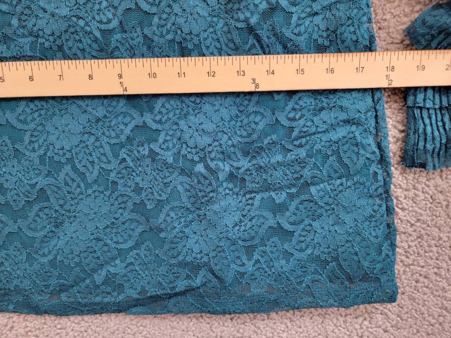 Charter Club Tiered Lace Top Women's XS Deep Pine Floral V-Neck Quarter Sleeve