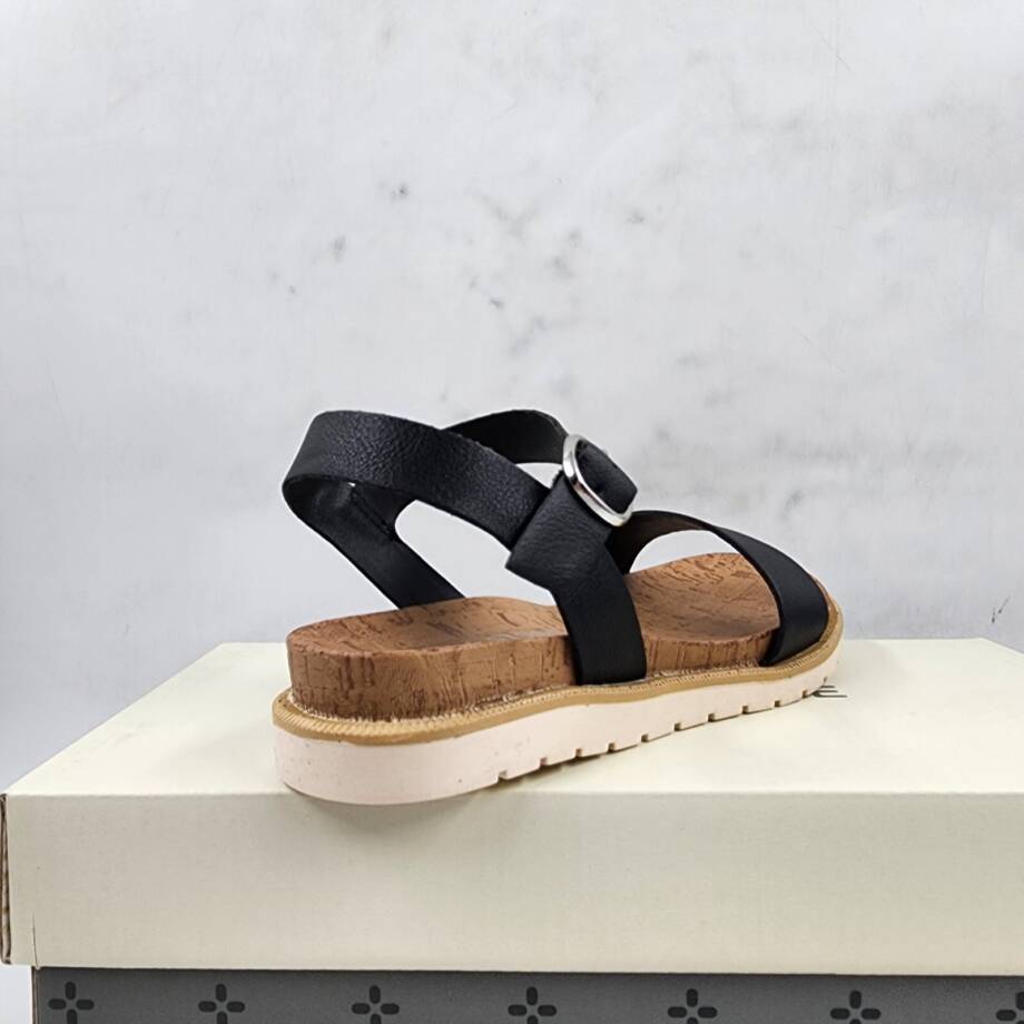 Sun + Stone Madie Sandals Little Girls 13M Black Open Toe Adjustable Strap