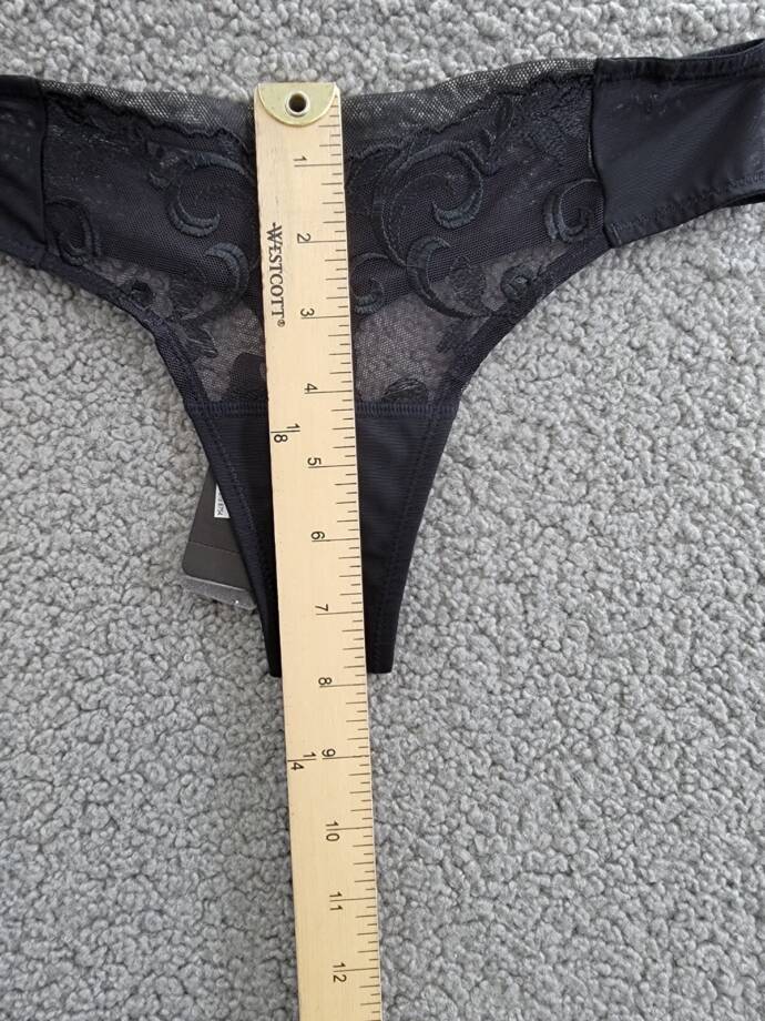 Natori Embellished Thong Underwear Women's XS Black Elastic Waist Pull On