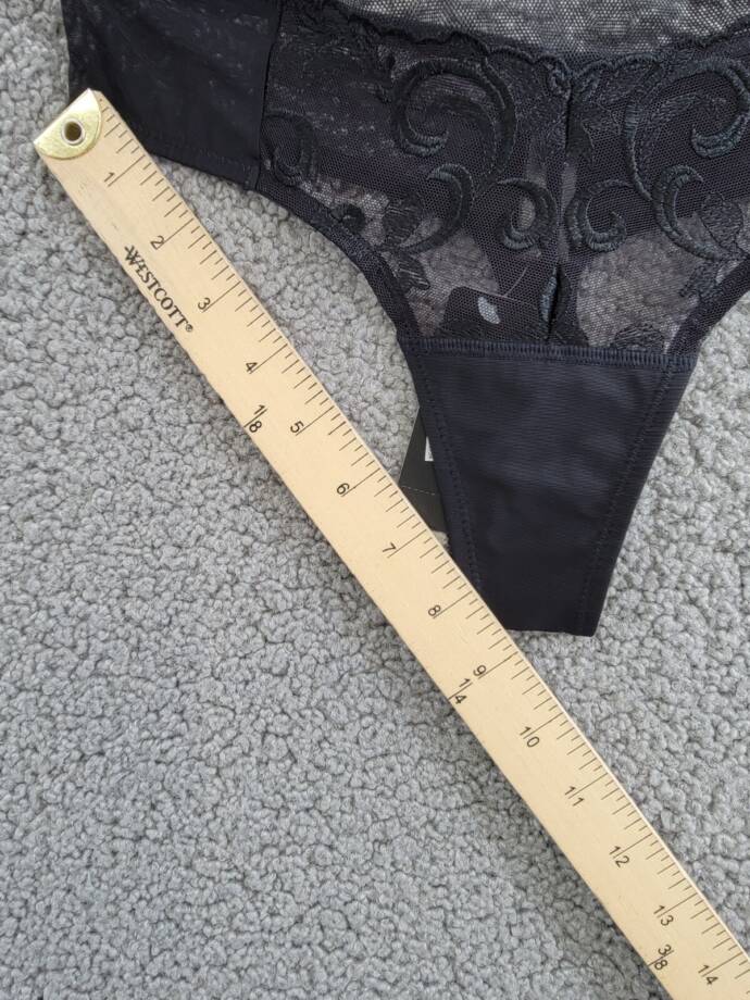 Natori Embellished Thong Underwear Women's XS Black Elastic Waist Pull On