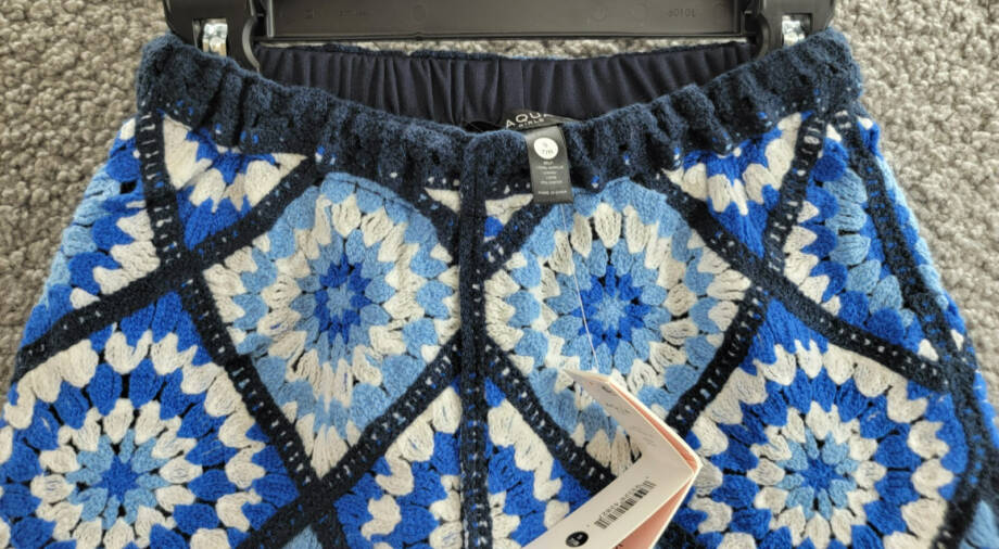 AQUA Allover Crochet Shorts Girls' S (7-8) Blue Multi Elastic Waist Pull On