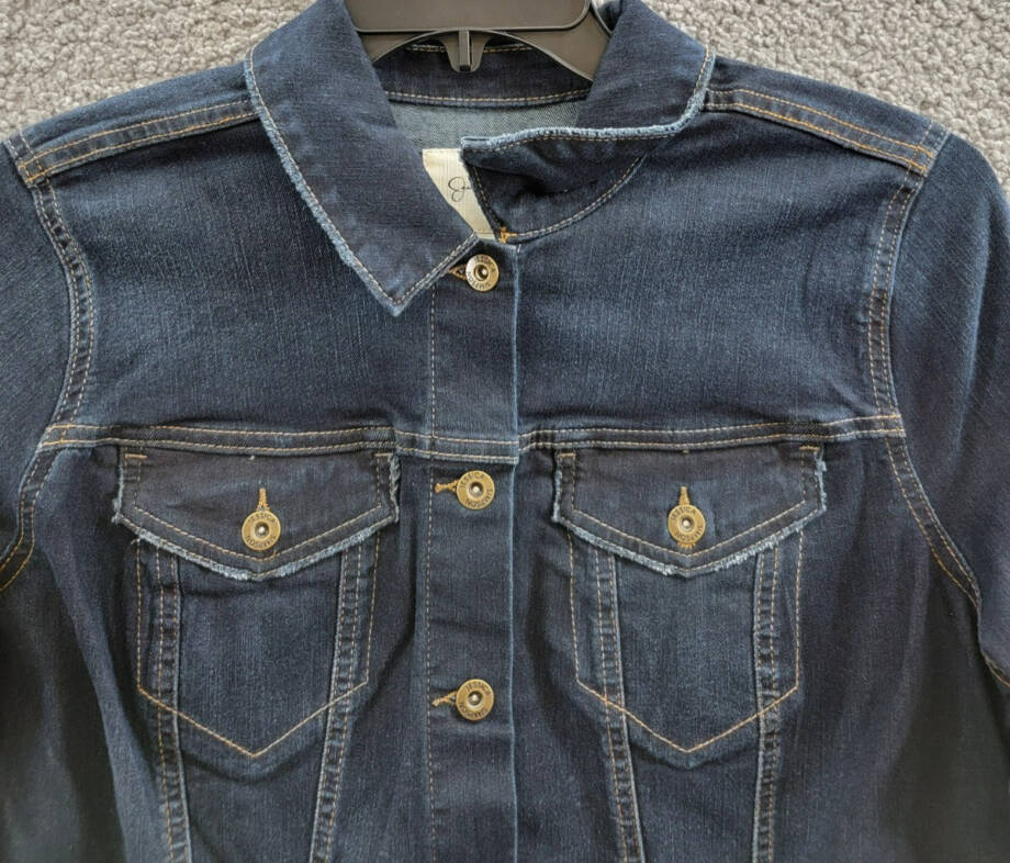 Jessica Simpson Trendy Plus Size Pixie Long Sleeve Denim Jacket Women's 1X Sevy