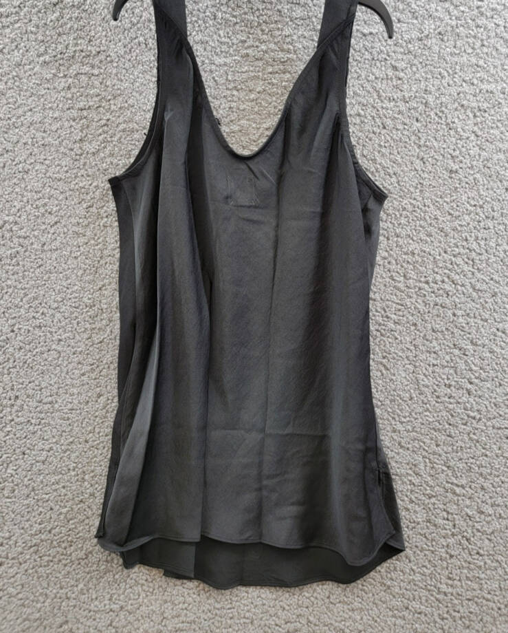 Nic+Zoe Lace Trim Cami Tank Top Women's XS Black V-Neck Sleeveless Pullover