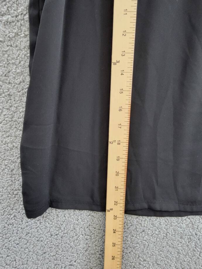 DKNY Sleeveless Plain V-Neck Blouse Women's XS Black Solid Pullover