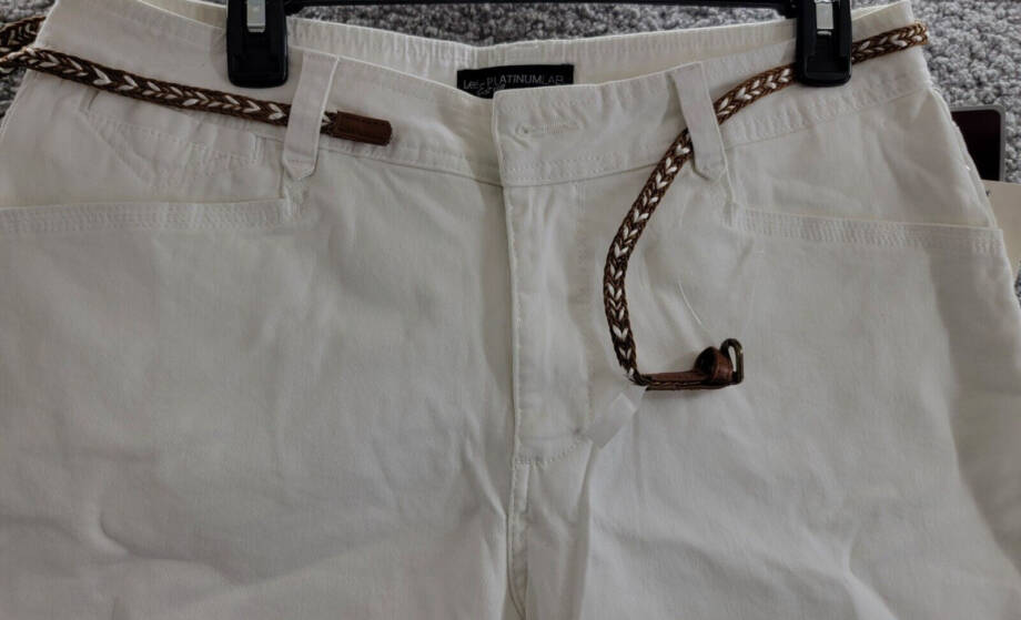 Lee Platinum Georgia Belted Shorts Women's 10 White Side Pockets Button Zip