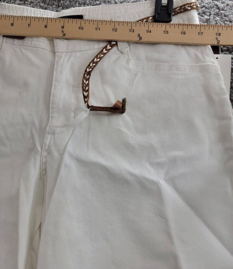 Lee Platinum Georgia Belted Shorts Women's 10 White Side Pockets Button Zip