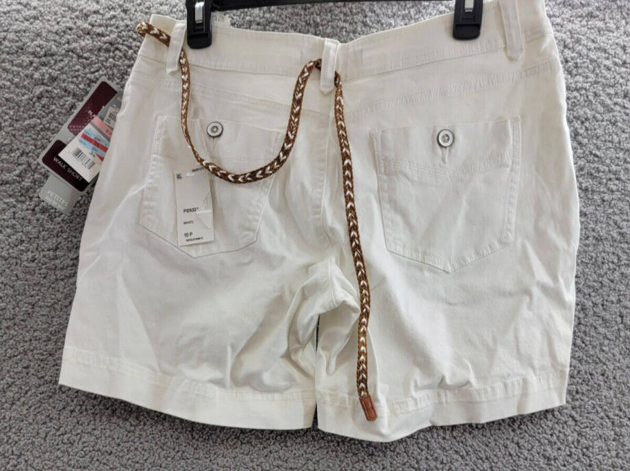 Lee Platinum Petite Georgia Belted Shorts Women's 10P White Pockets Button Zip
