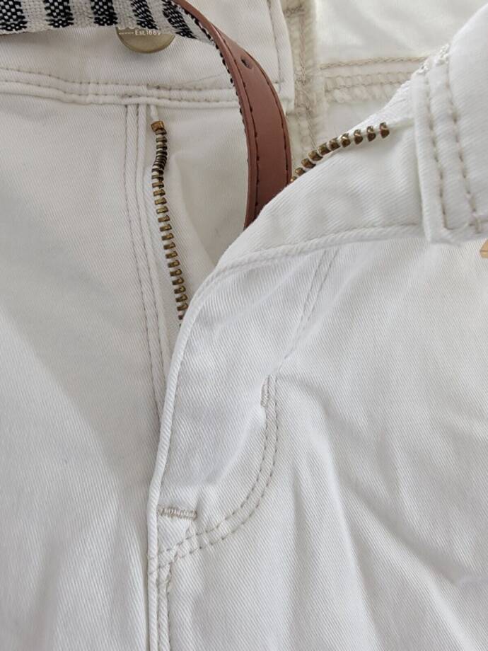 Lee Platinum Label Mid Rise Flat Front Skimmers Women's 8M White Pockets Zip