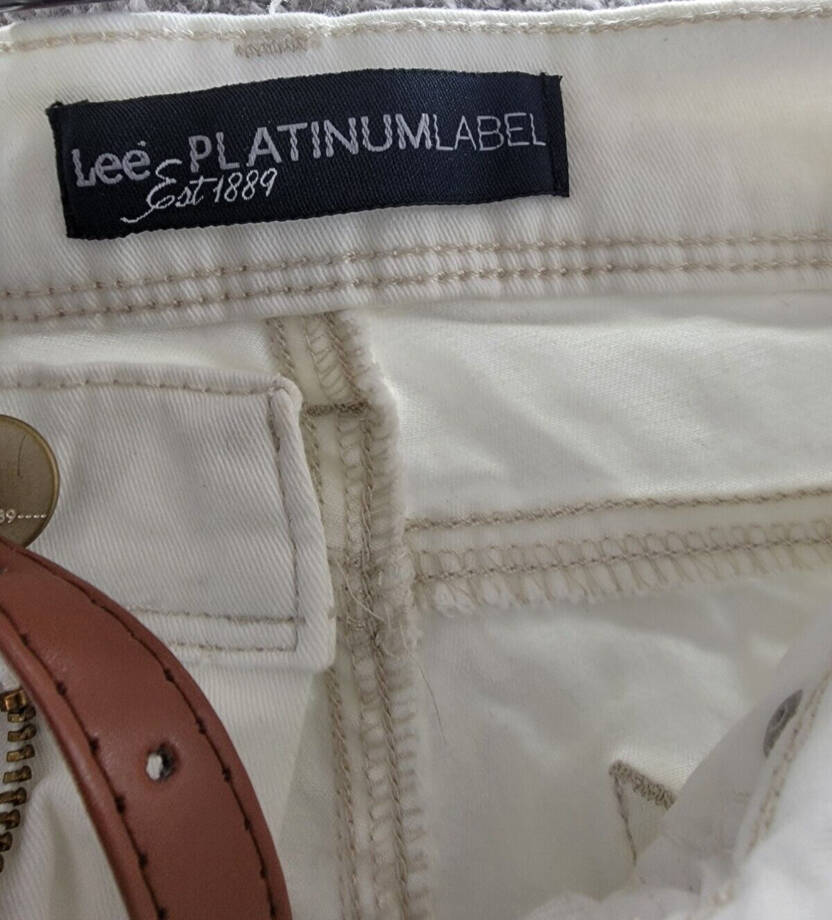 Lee Platinum Label Mid Rise Flat Front Skimmers Women's 8M White Pockets Zip