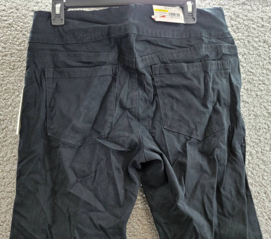 Style & Co Pull-on Capri Jeans Women's M Deep Black Straight Leg Stretch Denim