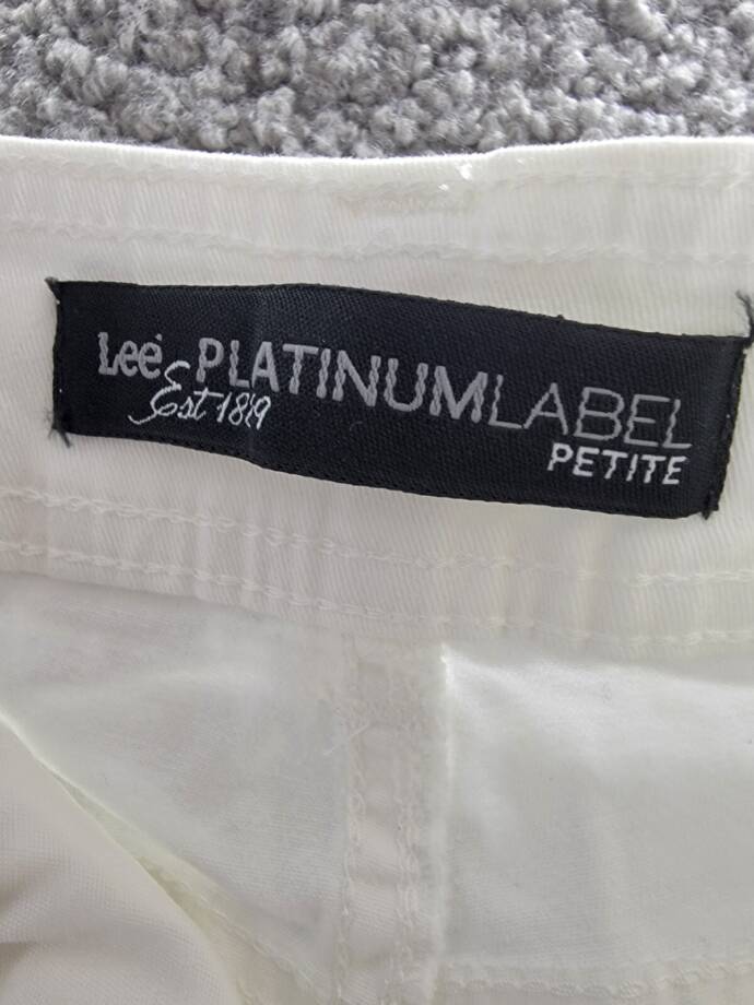 Lee Platinum Label Petite Georgia Belted Shorts Women's 12P White Zip & Button