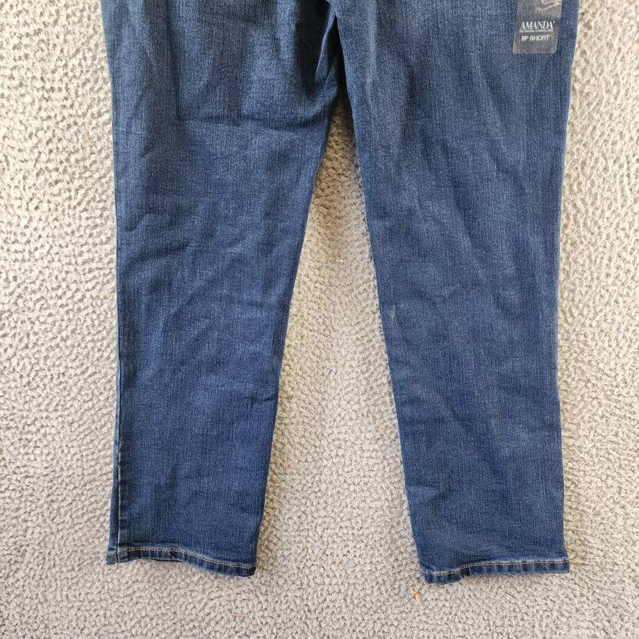 Gloria Vanderbilt Amanda Petites The Original Slimming Jean Women's 8PS Madison+