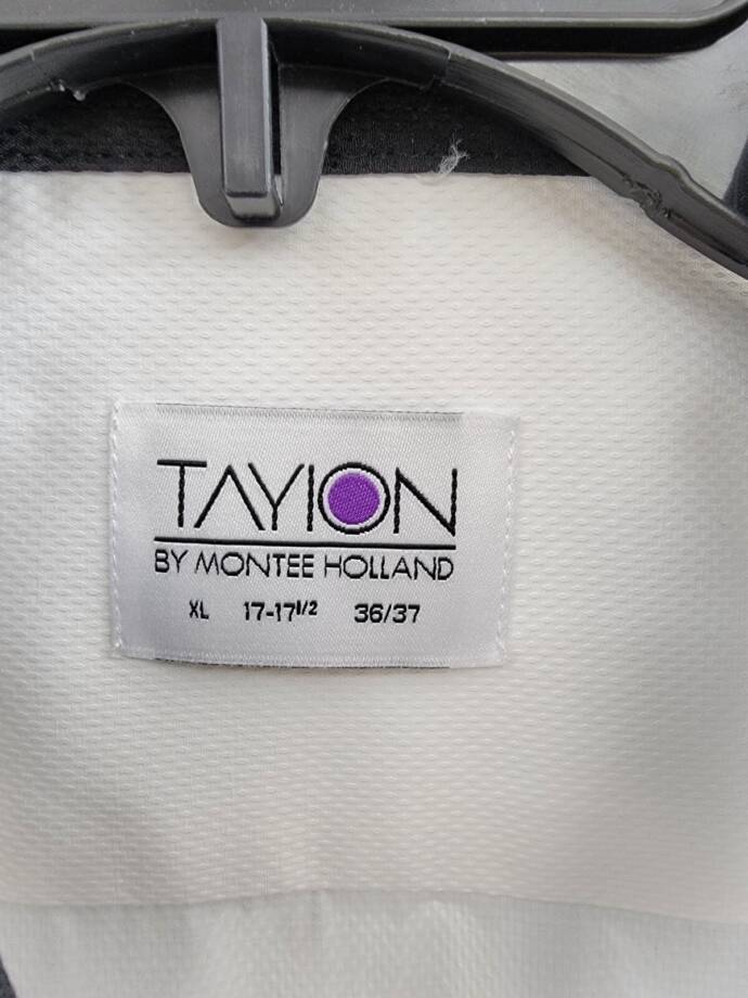 Tayion Collection Slim-Fit Solid Dress Shirt Mens XL (17-17.5) 36/37 Black/White