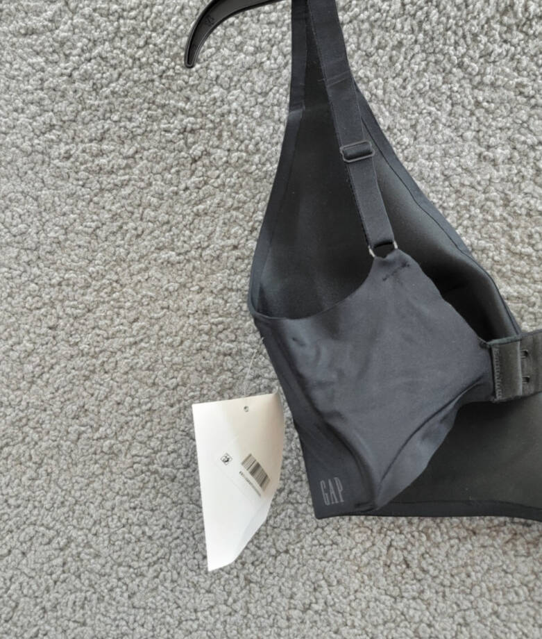 GapBody Everyday Essentials Wireless Bra Women's 34DD Black Hook & Eye Back