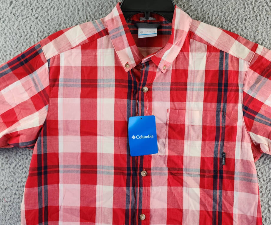Columbia Rapid Rivers Short Sleeve Shirt Men's S Mountain Red Multi Plaid Button