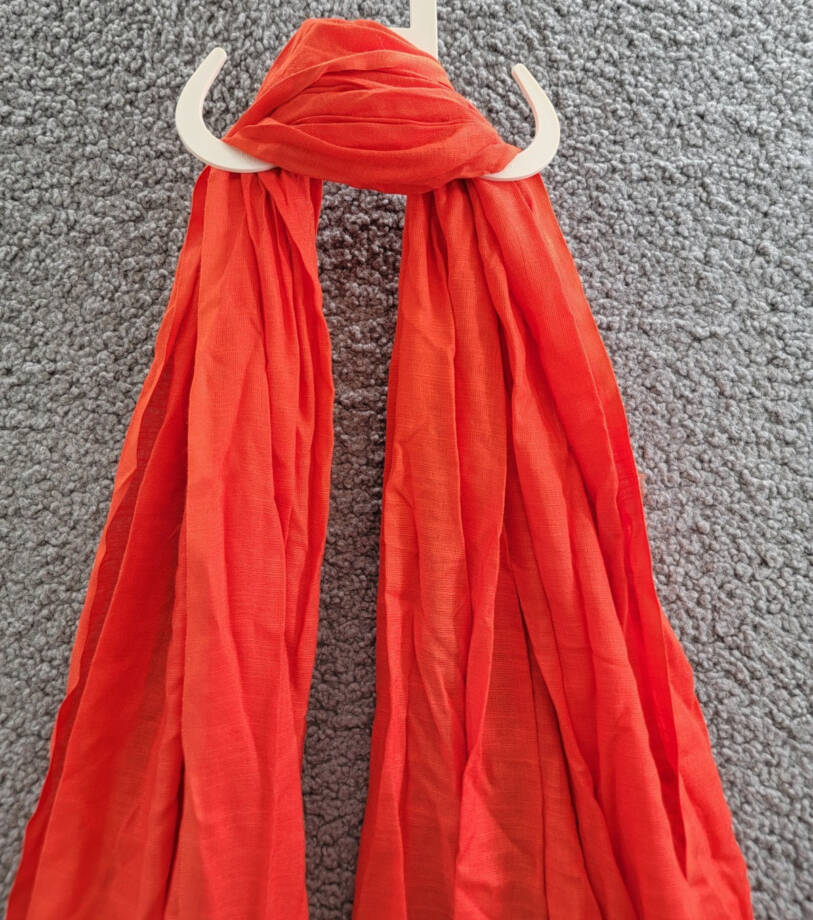 On 34th Soft Sheen Fringe-Trim Scarf Women's One Size Red
