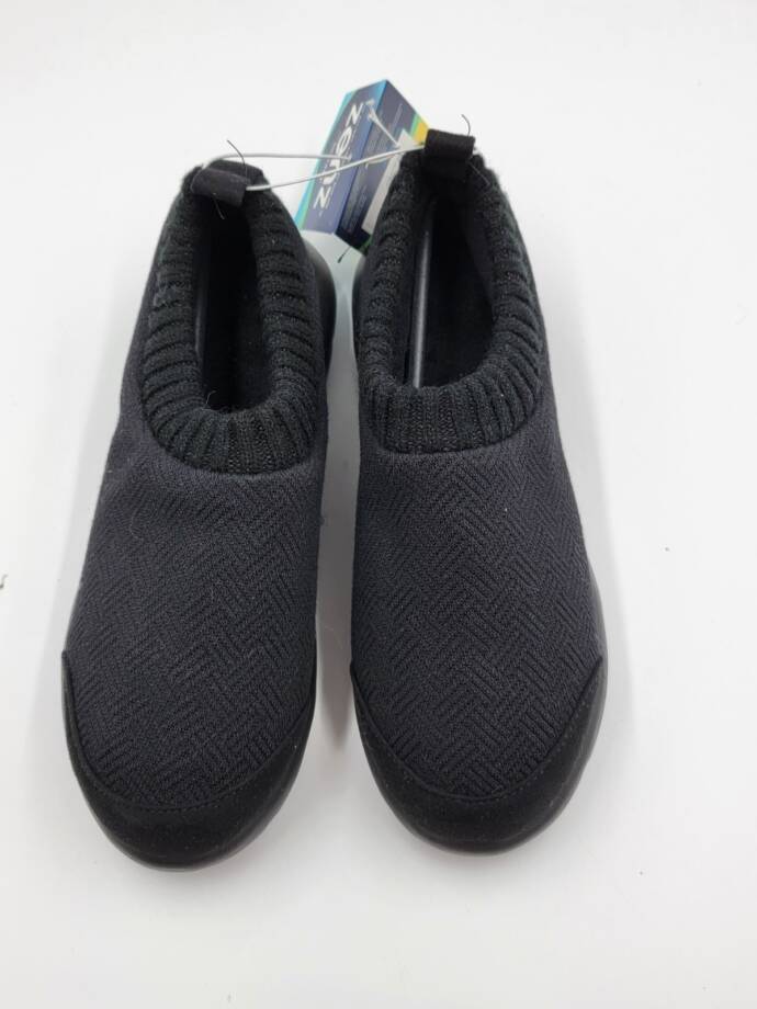 isotoner Microterry Lined Knit Zenz Sock Bootie Slipper Women's 9 Black Slip On