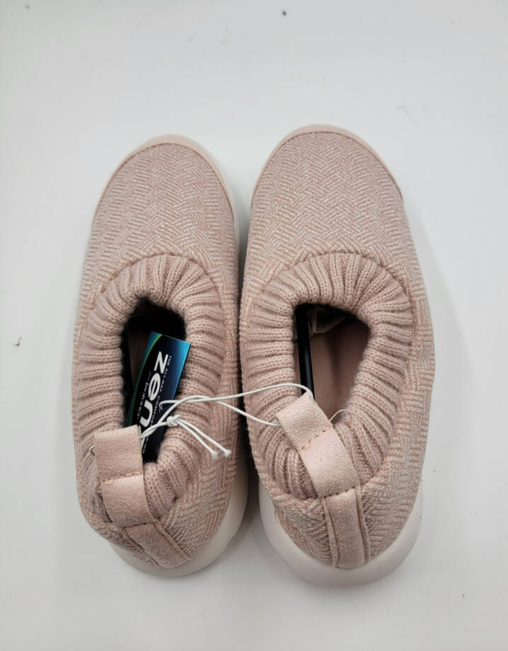 isotoner Microterry Lined Knit Zenz Sock Bootie Women's 10 Evening Sands Slip On