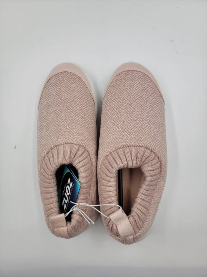isotoner Microterry Lined Knit Zenz Sock Bootie Women's 10 Evening Sands Slip On