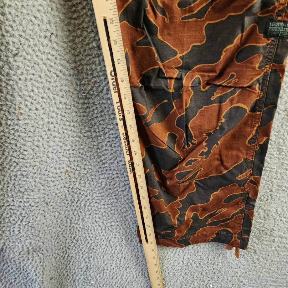 G-Star Raw Printed Straight-Fit Cargo Pants Men's 34/32 Rodeo Island Button Zip