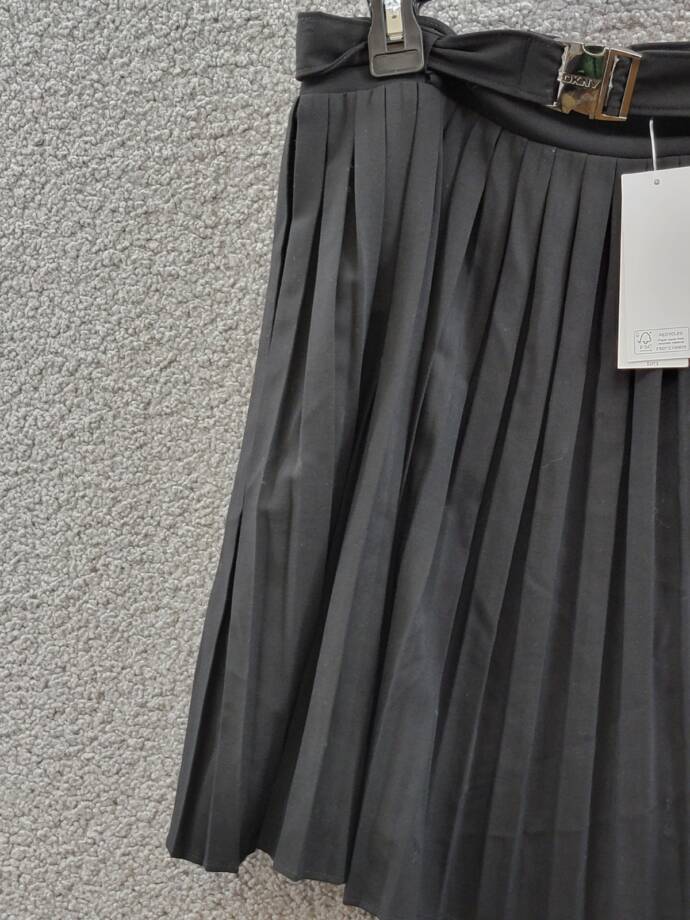 DKNY Pleated Logo-Clasp Flared Mini Skirt Women's 6 Black Side Zip Hook & Eye