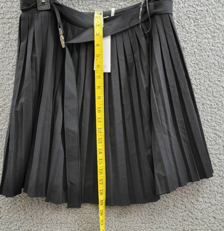 DKNY Pleated Logo-Clasp Flared Mini Skirt Women's 6 Black Side Zip Hook & Eye