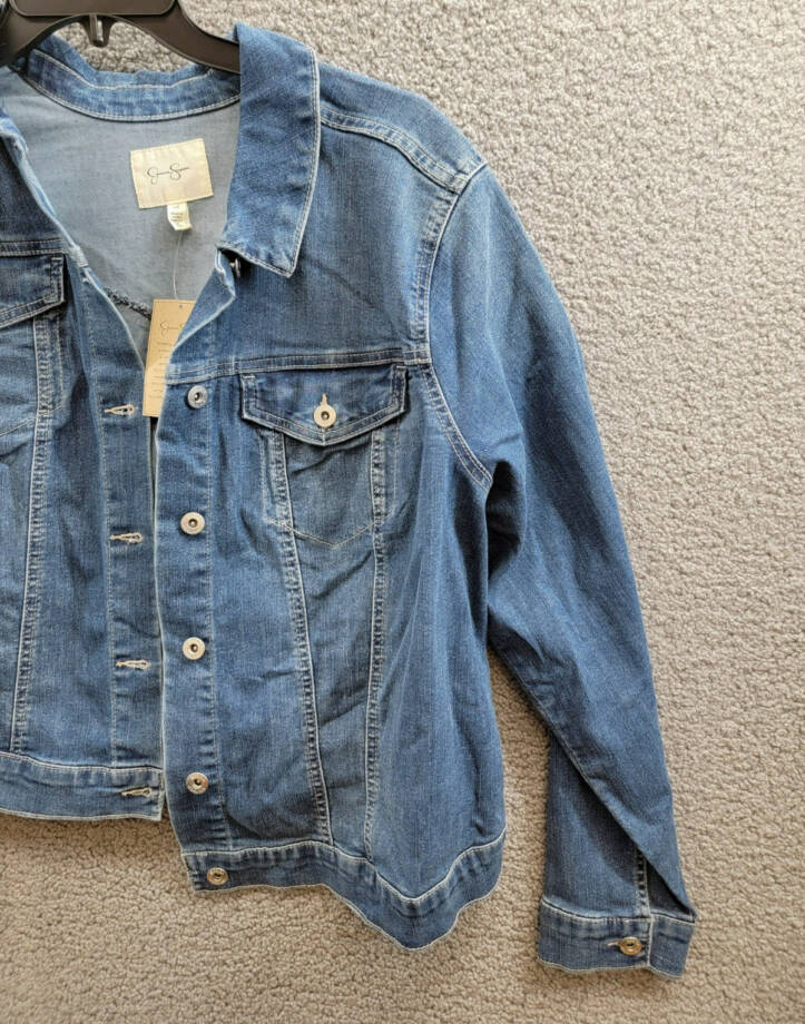 Jessica Simpson Trendy Plus Size Pixie Long Sleeve Denim Jacket Womens 2X Mercer