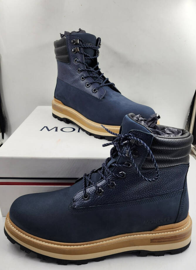 Moncler Peka Lace Up Hiking Boots Men's 11 Navy Padded Collar