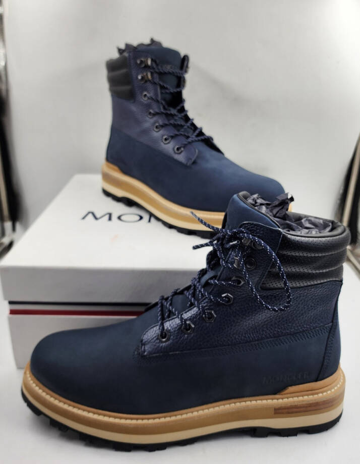 Moncler Peka Lace Up Hiking Boots Men's 11 Navy Padded Collar