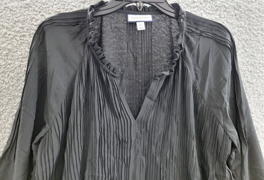 Charter Club Pleated Top Women's M Deep Black Solid Long Sleeve Button Closure
