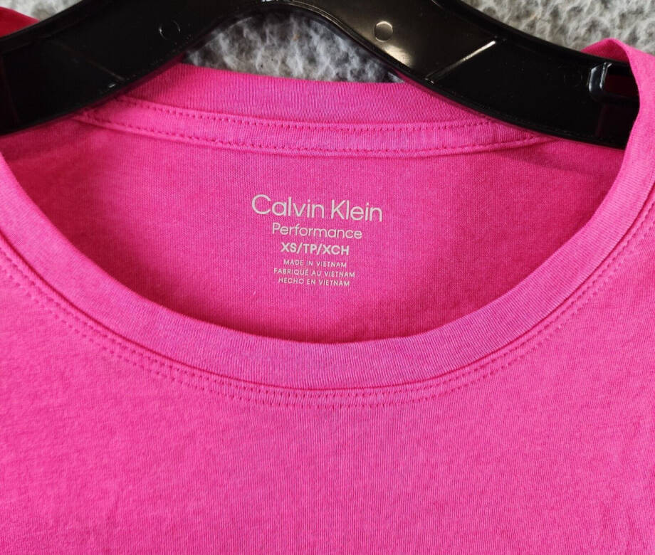 Calvin Klein Logo Graphic Short-Sleeve Top Women's XS Electric Pink Crew Neck