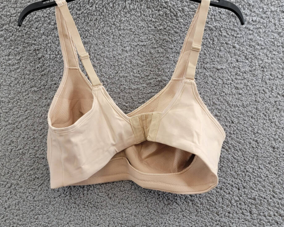 Playtex 18 Hour® Bounce Control Convertible Wireless Bra Women's 36DDD Taupe
