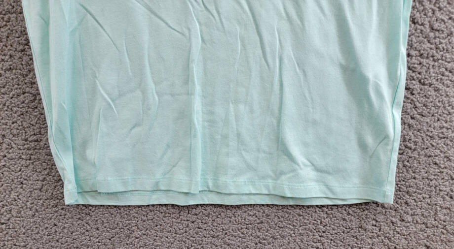 Hue Solid V-Neck Pajama T-Shirt Women's Small Plume Short Sleeve Pullover