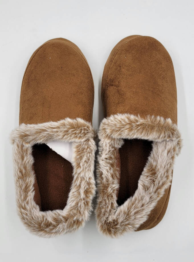 Isotoner Signature A-Line Eco Comfort Slippers Women's L 8-9 Cognac Slip On